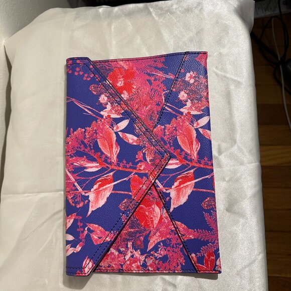 Banana Republic Floral Envelope Clutch - Picture 1 of 5